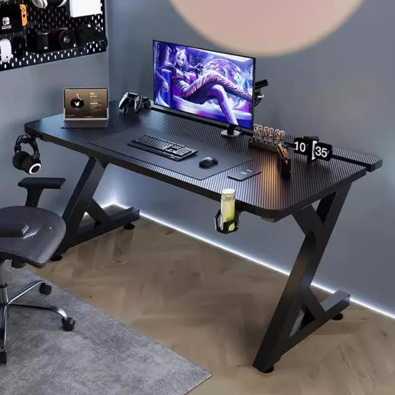 Q ミニマリスト ブラック コンピューター デスク デザイン - Desk Setup Pc のレビューと価格
