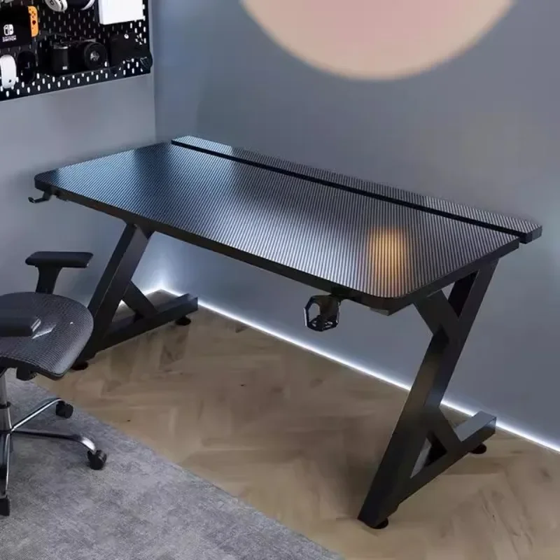 Q ミニマリスト ブラック コンピューター デスク デザイン - Desk Setup Pc のレビューと価格