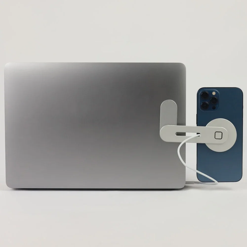 Magsafe対応ノートパソコンマウント 磁気式携帯電話ワイ - Desk Setup Mac のレビューと価格